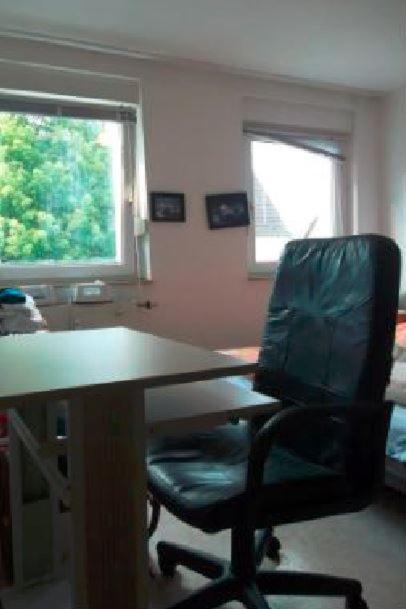 Duesseldorf - Separates, Privates Zimmer Екстер'єр фото